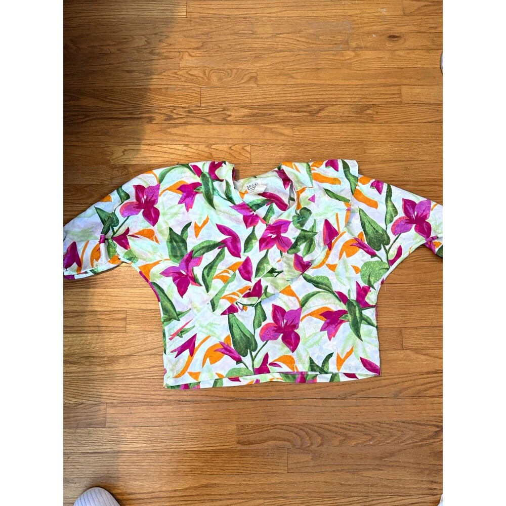 Regal Multicolor Floral Woven Polyester Collared Button Short Sleeve Blouse M